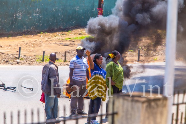 protest.cord.anti-IBEC.demonstration.June6th.2016.Kisumu.kenya.roadblock.burning.riot-20