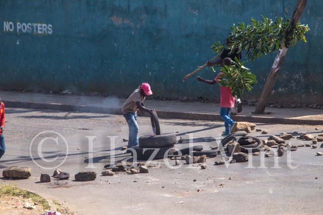 protest.cord.anti-IBEC.demonstration.June6th.2016.Kisumu.kenya.roadblock.burning.riot-5